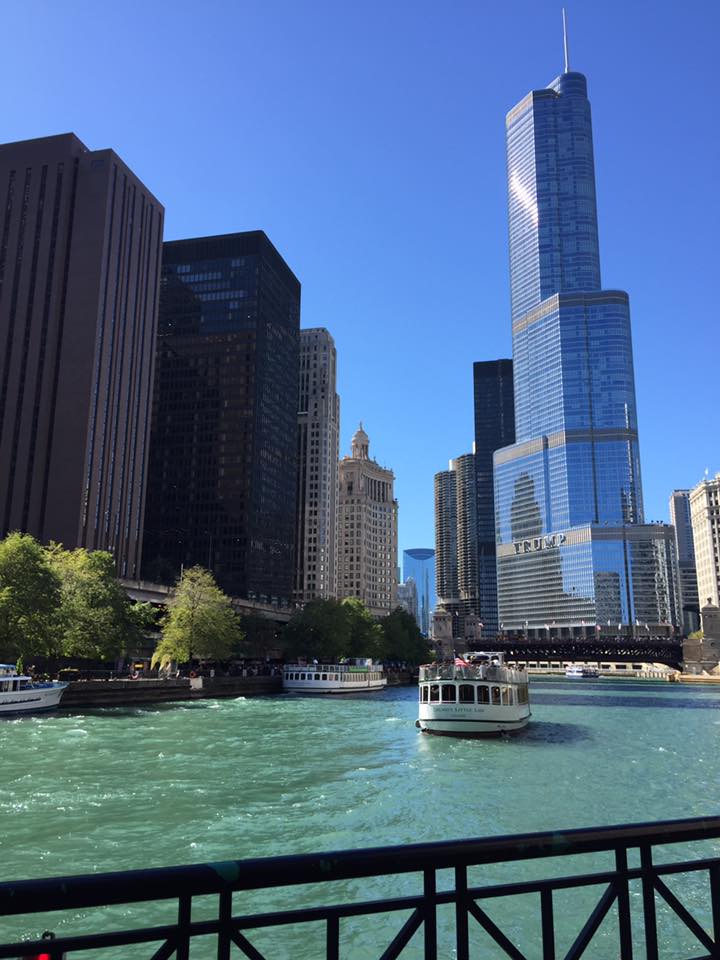 Moving, leaving the military and finding a new home. Chicago 2017 The river tour
